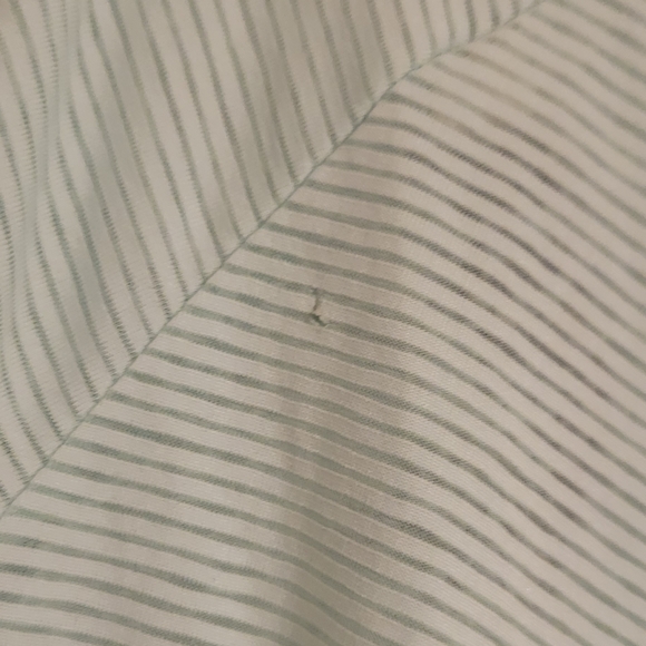 Aeropostal Live love dream open back long sleeve Is size small, teal - Picture 3 of 5